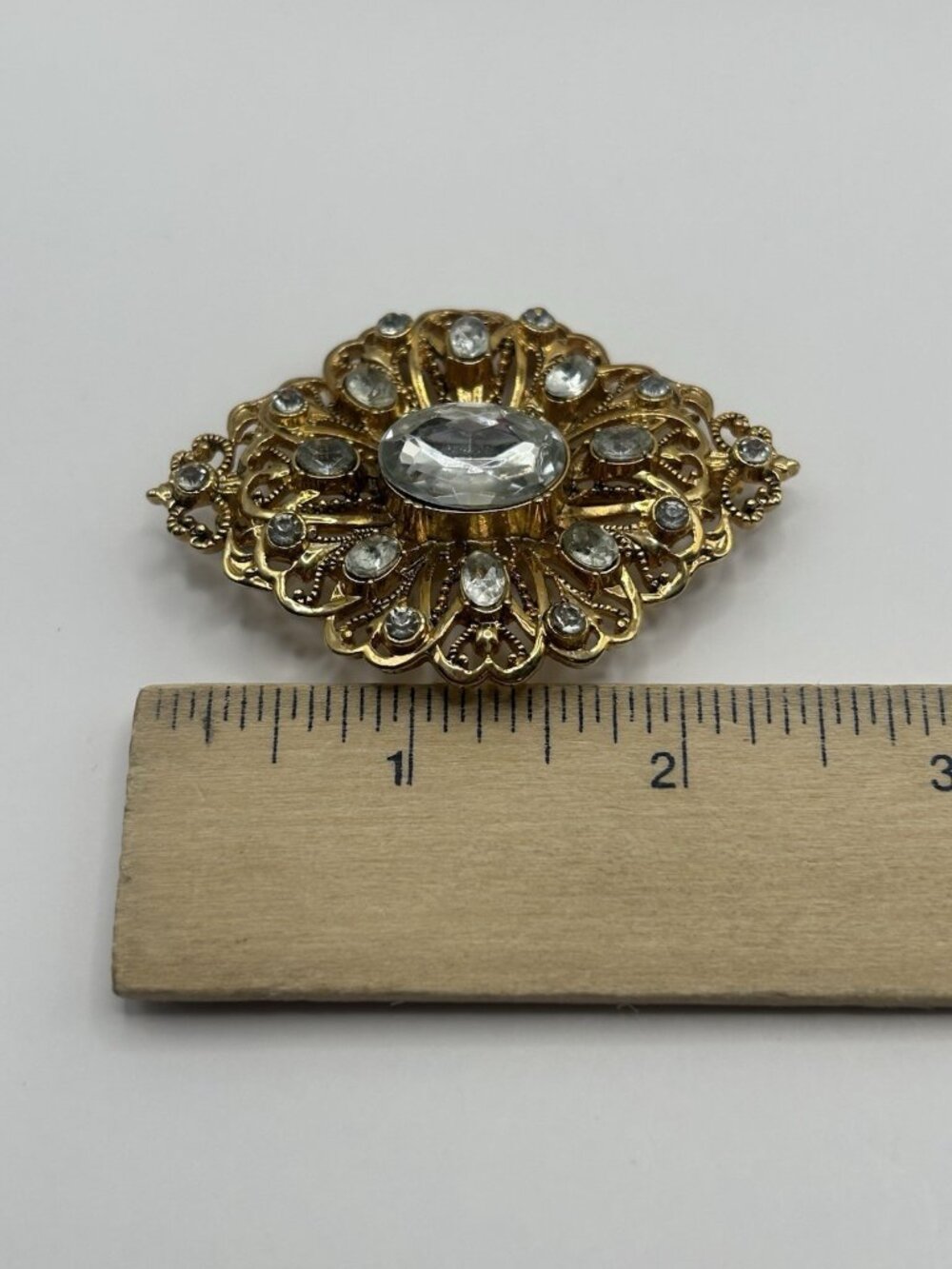 Victorian Brooch Gold Tone Pin Diamond Shape Rhinestone Vintage Chunky Art Deco - Picture 9 of 10